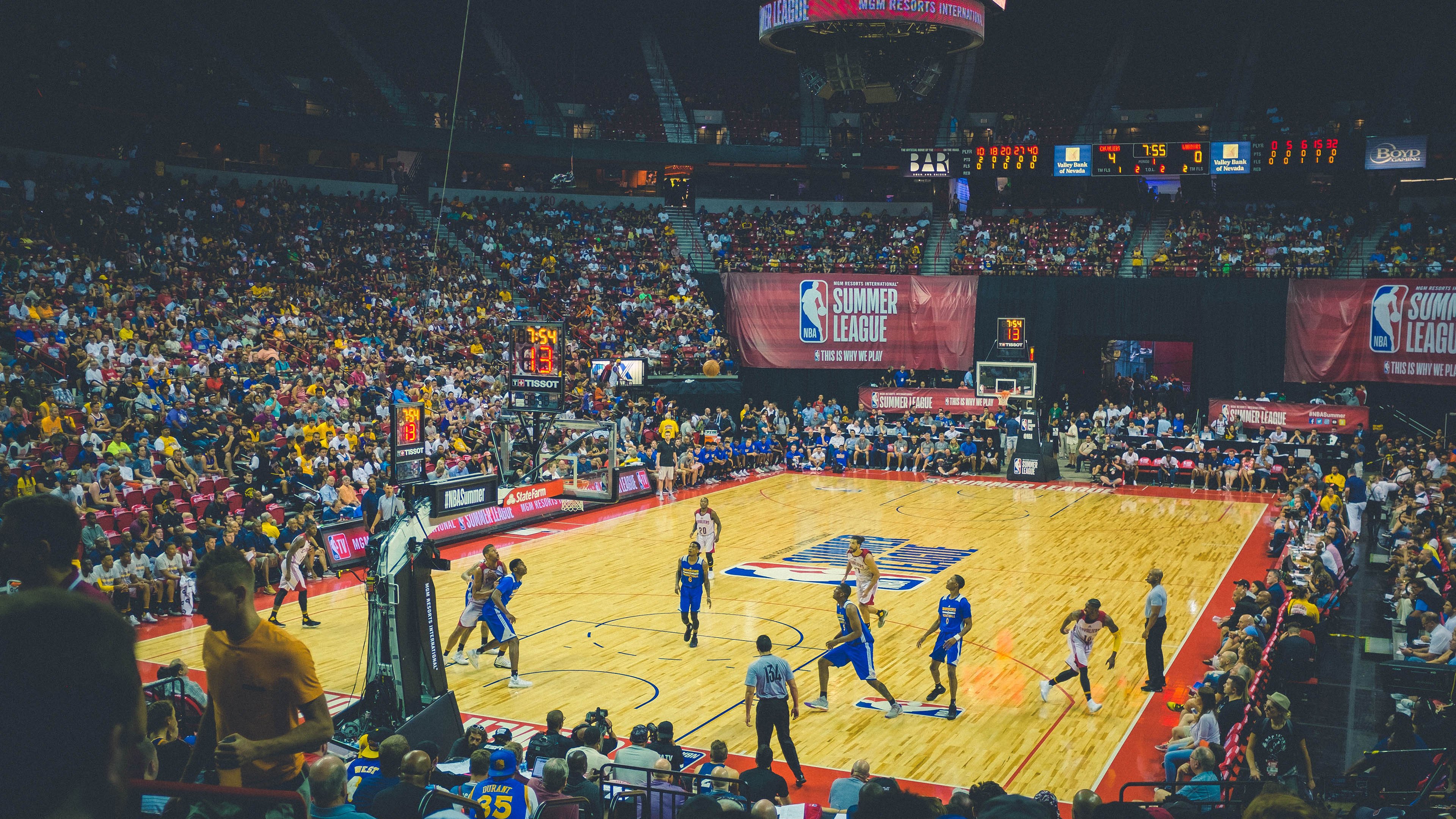 游泳赛事奖金规模扩大，游泳奖项